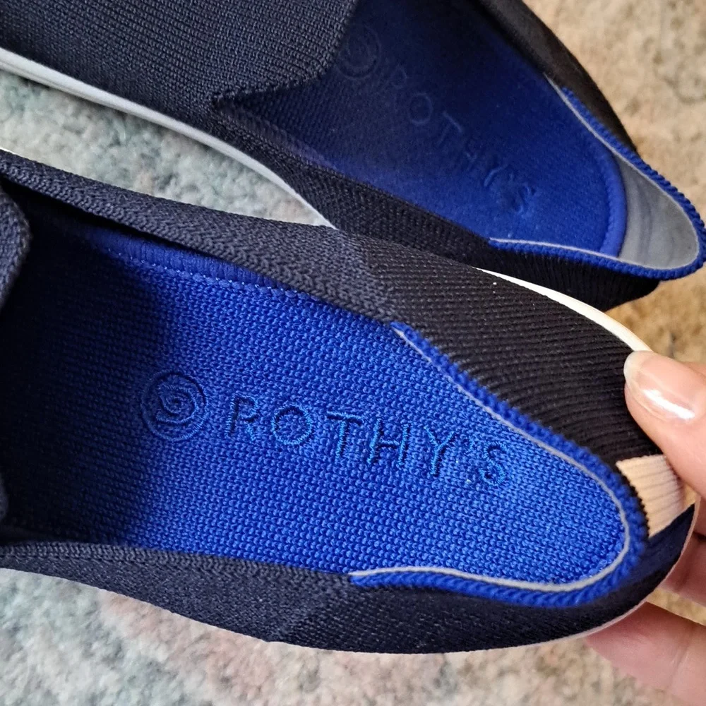 Rothys Original Sneaker - Picture 4 of 10